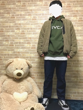 「ボアフリース」｜「アイテム（雑貨/ホビー）」を使った、shootaa🐻✩さん（メンズ・177cm）の冬コーディネート