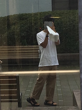 「TAKA-Q（タカキュー）のアイテム（チノパンツ）」を使った、陸さん（メンズ・162cm）の夏コーディネート