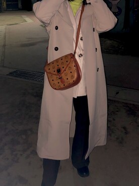 トレンチコートを使った 黄緑 の人気ファッションコーディネート Wear