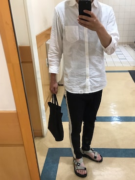 「GOSTAR DE FUGA（ゴスタール ジフーガ）のアイテム（スラックス）」を使った、こうへいさん（メンズ・168cm）の夏コーディネート