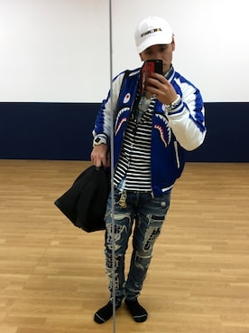 「A BATHING APE（アベイシングエイプ）のアイテム（その他アウター）」を使った、IGUCCIさん（メンズ・173cm）の冬コーディネート