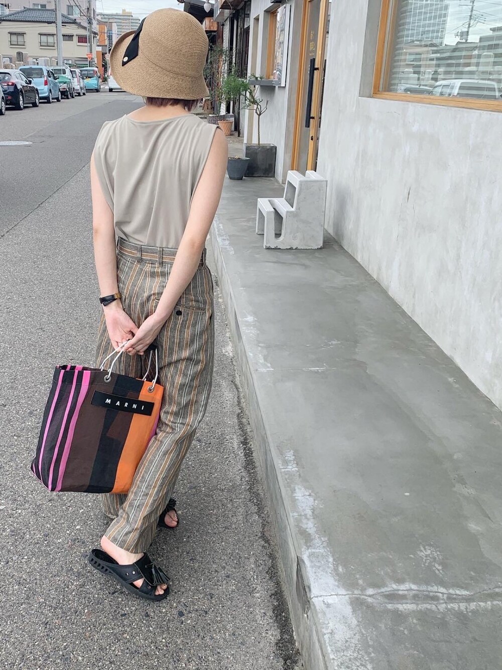 「春夏コーデ」｜「Dessin de Modeのアイテム（その他パンツ、グリーン系）」を使った、ooさん（レディース・150cm）の夏コーディネートの1枚目の写真