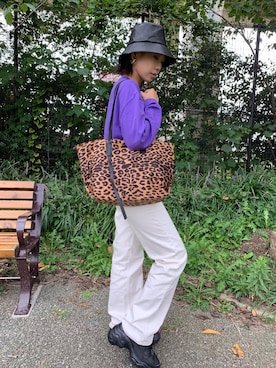「OSYAREVO（オシャレボ）のアイテム（トートバッグ）」を使った、genyuanziさん（レディース・163cm）の秋コーディネート
