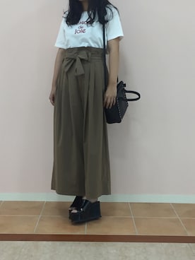 「LILY BROWN（リリーブラウン）のベルト付プリントTシャツ（Tシャツ/カットソー）」を使った、harunaさん（レディース・155cm）の夏コーディネート