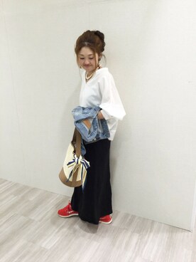 「Moname（モナーム）のアイテム（ジャケット/アウター）」を使った、emiさん（レディース・158cm）の春コーディネート