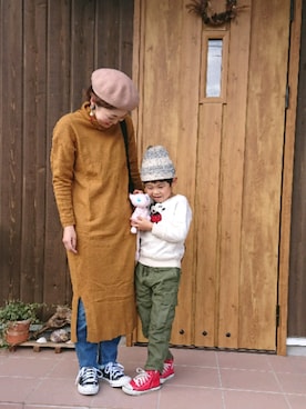 「CA4LA（カシラ）のアイテム（ハンチング/ベレー帽）」を使った、emiさん（レディース・158cm）の秋コーディネート