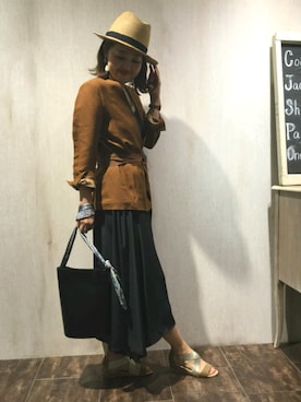 「GAIMO（ガイモ）のアイテム」を使った、emiさん（レディース・158cm）の春コーディネート