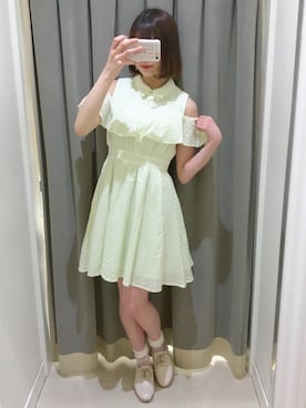 「蛍光カラー」｜「アイテム（ワンピース/ドレス）」を使った、Chise🧸❤︎さん（レディース・162cm）の春コーディネート