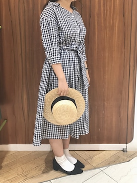 「earth music&ecology（アースミュージックアンドエコロジー）のアイテム（ハット、ブラック系）」を使った、noeさん（レディース・158cm）の春コーディネート