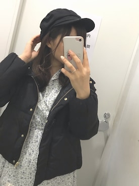 「earth music&ecology（アースミュージックアンドエコロジー）のアイテム（キャスケット、ブラック系）」を使った、noeさん（レディース・158cm）の冬コーディネート