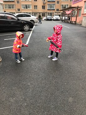 「marimekko（マリメッコ）のアイテム（ジャケット/アウター）」を使った、Cindy &Ritaさん（レディース・163cm）の秋コーディネート