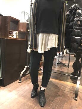 「B'2nd（ビーセカンド）のアイテム（トップス）」を使った、ISAさん（レディース・160cm）の秋コーディネート