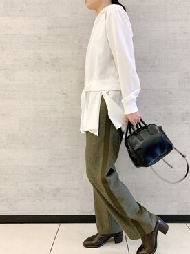 「B'2nd（ビーセカンド）のアイテム（パーカー）」を使った、ISAさん（レディース・160cm）の冬コーディネート