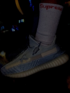 「Yeezy（イージー）のアイテム（スリッポン）」を使った、Nelsonさん（メンズ・170cm）の秋コーディネート