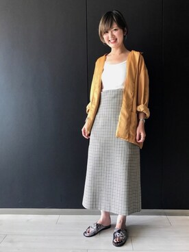 「BEAUTY&YOUTH UNITED ARROWS（ビューティーアンドユースユナイテッドアローズ）の＜6(ROKU)＞TEREKO TANK TOP/ﾀﾝｸﾄｯﾌﾟ（タンクトップ、ホワイト系）」を使った、Shiori Tanidaさん（レディース・162cm）の秋コーディネート