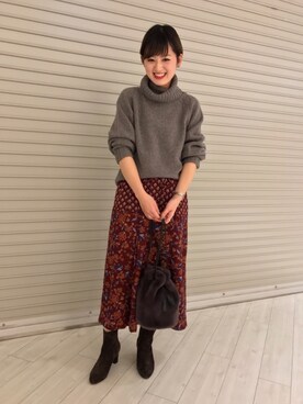 「BEAUTY&YOUTH UNITED ARROWS（ビューティーアンドユースユナイテッドアローズ）の【予約】BY ソフトロービング タートルネックニット（ニット/セーター、ブラウン系）」を使った、Shiori Tanidaさん（レディース・162cm）の秋コーディネート