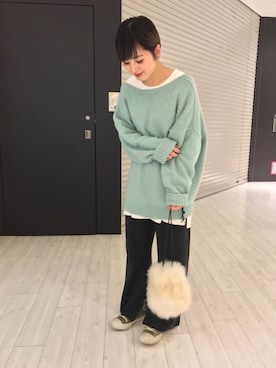 「BEAUTY&YOUTH UNITED ARROWS（ビューティーアンドユースユナイテッドアローズ）の＜6(ROKU)＞WOOL BIG KNIT PULLOVER/ﾆｯﾄ（ニット/セーター、グリーン系）」を使った、Shiori Tanidaさん（レディース・162cm）の秋コーディネート