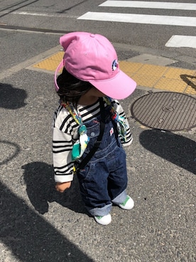 「DENIM DUNGAREE（デニムダンガリー）のアイテム（オールインワン・サロペット）」を使った、あちゃも＊ちー＊ぺぇさん（キッズ・100cm）の春コーディネート