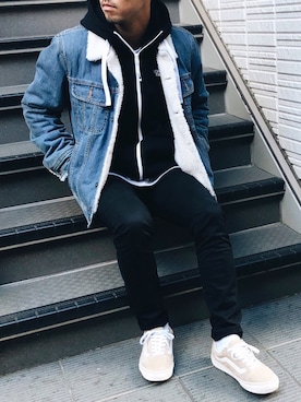 「THE NORTH FACE（ザノースフェイス）のREARVIEW FULLZIP HOODIE（パーカー）」を使った、Naoto さん（メンズ・170cm）の冬コーディネート