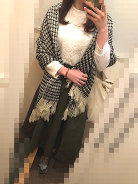 「GLOBAL WORK（グローバルワーク）のアイテム（ニット/セーター、ホワイト系）」を使った、Rararaさん（レディース・171cm）の秋コーディネート