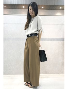 「アイテム（チョーカー）」を使った、22 OCTOBRE Staffさん（レディース・164cm）の夏コーディネート