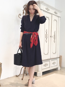 「アイテム（マフラー）」を使った、22 OCTOBRE Staffさん（レディース・160cm）の夏コーディネート