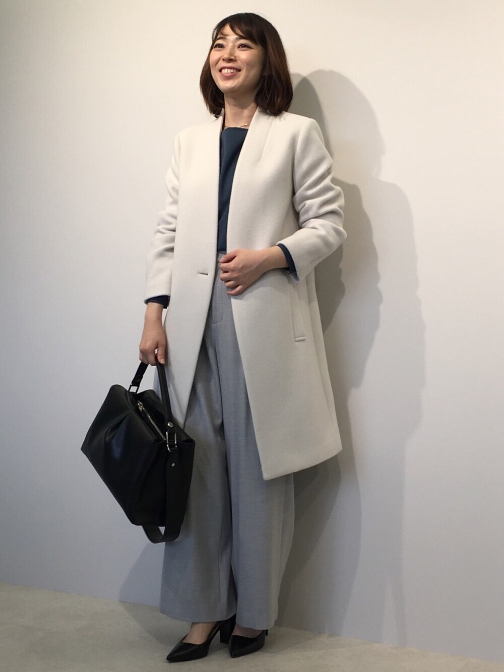 22 OCTOBREのチェスターコートを使った人気ファッション