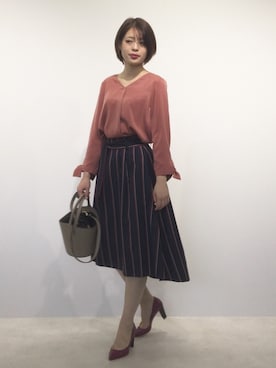 「22オクトーブル」｜「アイテム（スカート）」を使った、22 OCTOBRE Staffさん（レディース・169cm）の冬コーディネート