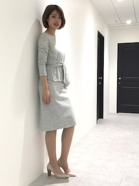 「お食事会」｜「アイテム（トップス）」を使った、22 OCTOBRE Staffさん（レディース・169cm）の冬コーディネート