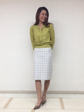 「22オクトーブル」｜「アイテム（スカート）」を使った、22 OCTOBRE Staffさん（レディース・172cm）の冬コーディネート