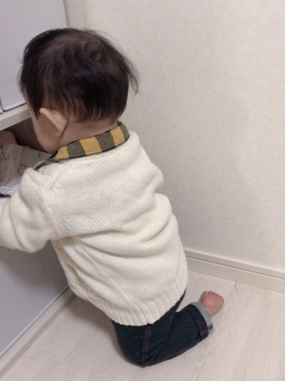 「ゆるコーデ、オーバーサイズ、冬コーデ、女の子ベビー、女の子コーデ、赤ちゃん、ユニクロベビー、ユニクロ、西松屋」｜「西松屋のアイテム（ママ＆ベビー、ホワイト系）」を使った、ひなちゃんさん（レディース・162cm）の冬コーディネートの1枚目の写真