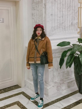 「PULL&BEAR（プルアンドベア）のアイテム（ライダースジャケット）」を使った、Đinh Linhさん（レディース・168cm）の冬コーディネート
