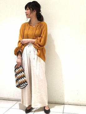 「アイテム（クラッチバッグ）」を使った、Fukazawaさん（レディース・160cm）の春コーディネート