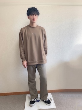 「ブラウンコーデ」｜「アイテム（音楽/本・雑誌）」を使った、ふみふみさん（メンズ・172cm）の秋コーディネート