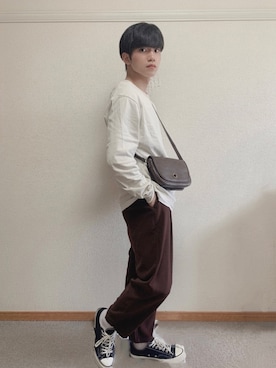 「アイテム（音楽/本・雑誌）」を使った、ふみふみさん（メンズ・172cm・10代）の春コーディネート