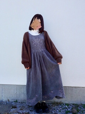 「古着女子」｜「アイテム（ジャンパースカート）」を使った、さっとんさん（レディース・147cm）の冬コーディネート