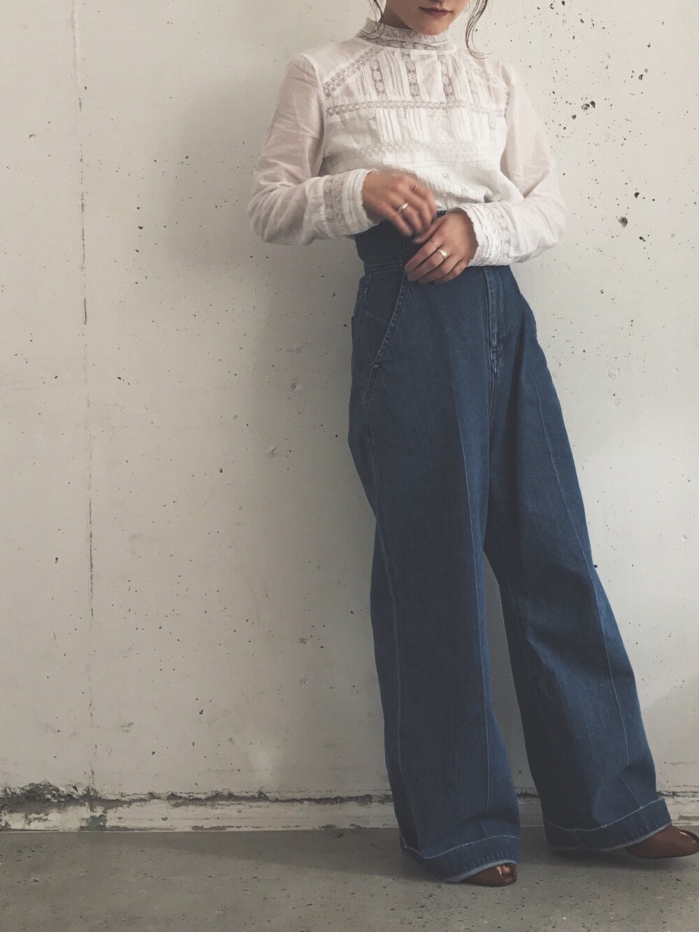 「mameのアイテム（デニムパンツ、ブルー系）」を使った、sleepingmihocさん（レディース・148cm）の春コーディネートの1枚目の写真