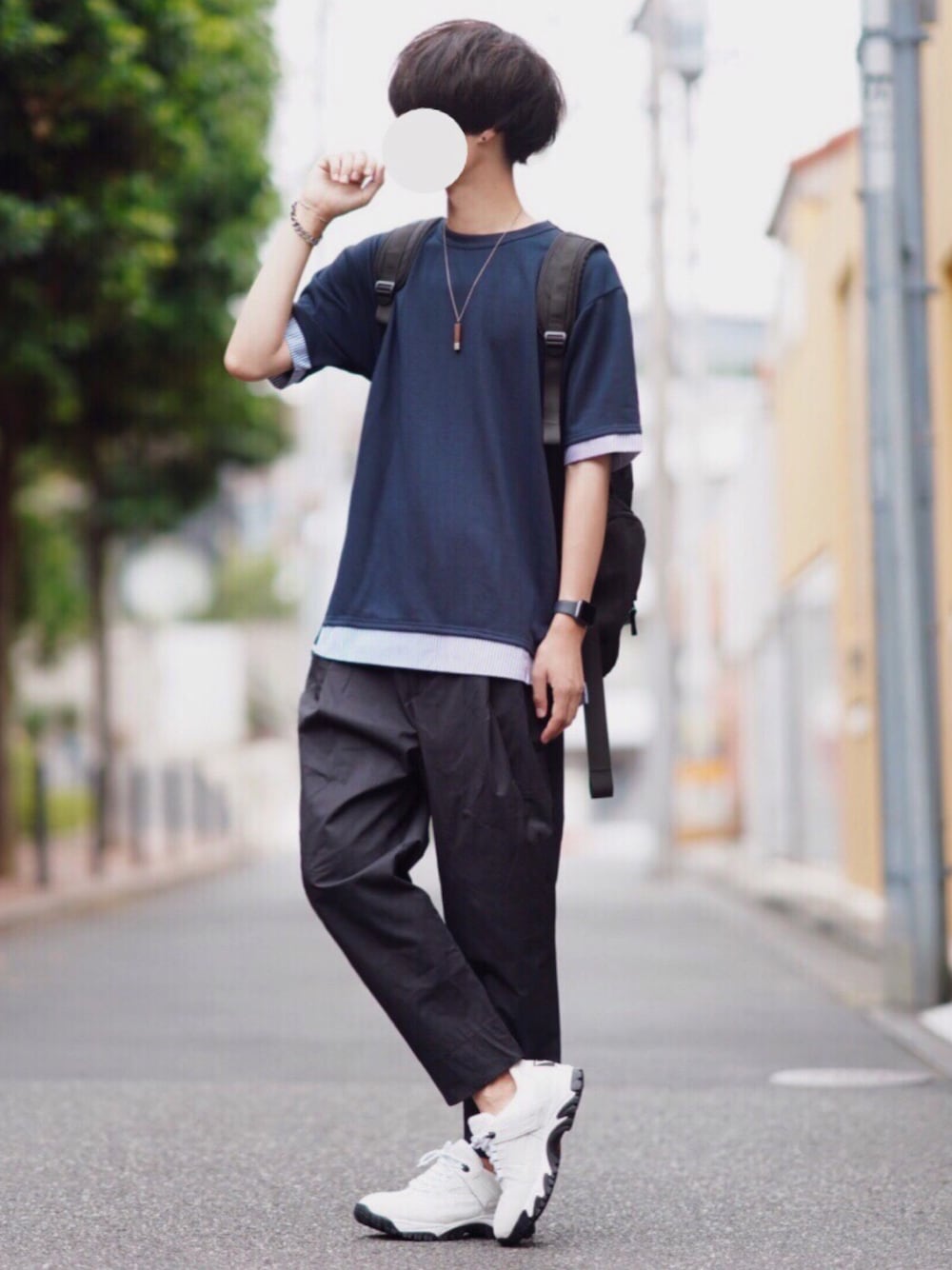「夏コーデ、カジュアル、シンプル、レイヤードスタイル、ラフ」｜「rehacerのrehacer : Fusion Layerd Wide CS Made in Japan（Tシャツ/カットソー、ブルー系）」を使った、とっしーさん（メンズ・183cm）の夏コーディネートの1枚目の写真