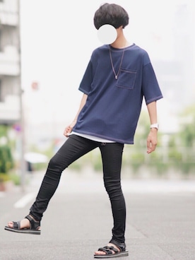 「suicoke（スイコック）のアイテム」を使った、とっしーさん（メンズ・184cm）の夏コーディネート