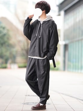 「DOOPZ（ドープス）のアイテム（パーカー）」を使った、とっしーさん（メンズ・184cm）の春コーディネート