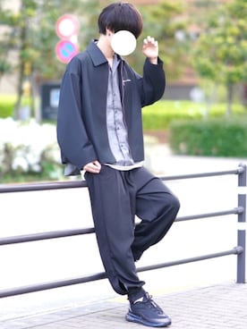 「カフスイージーパンツ」｜「アイテム（ジャケット/アウター）」を使った、とっしーさん（メンズ・184cm）の春コーディネート