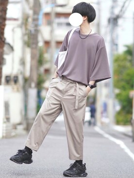 「MONKEY TIME（モンキータイム）のアイテム（スラックス）」を使った、とっしーさん（メンズ・184cm）の春コーディネート