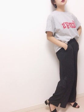 「リブニットパンツ」｜「アイテム（サンダル）」を使った、コマじろうさん（レディース・149cm）の夏コーディネート