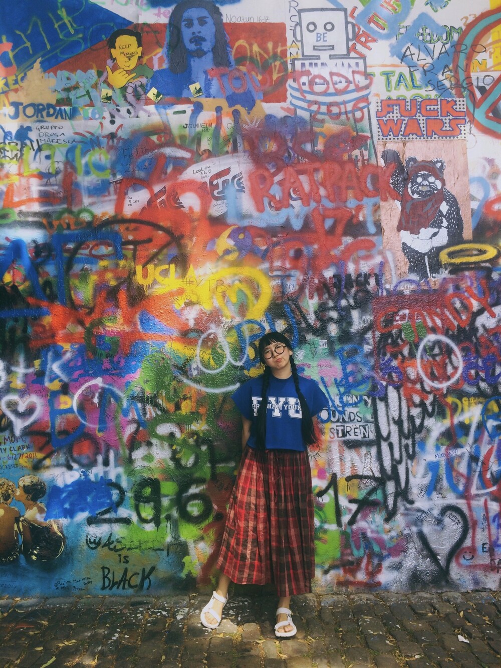 「Russell Athleticのアイテム（Tシャツ/カットソー、ブルー系）」を使った、婧さん（レディース・163cm）の夏コーディネートの1枚目の写真