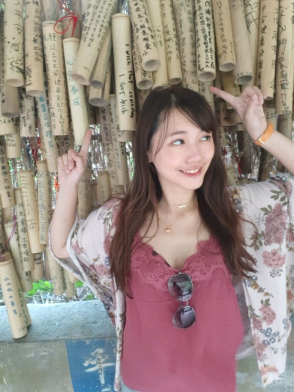 「暑い、休日コーデ」｜「SWAROVSKIのアイテム（ネックレス、ゴールド系）」を使った、ルビーさん（レディース・158cm）の夏コーディネートの1枚目の写真