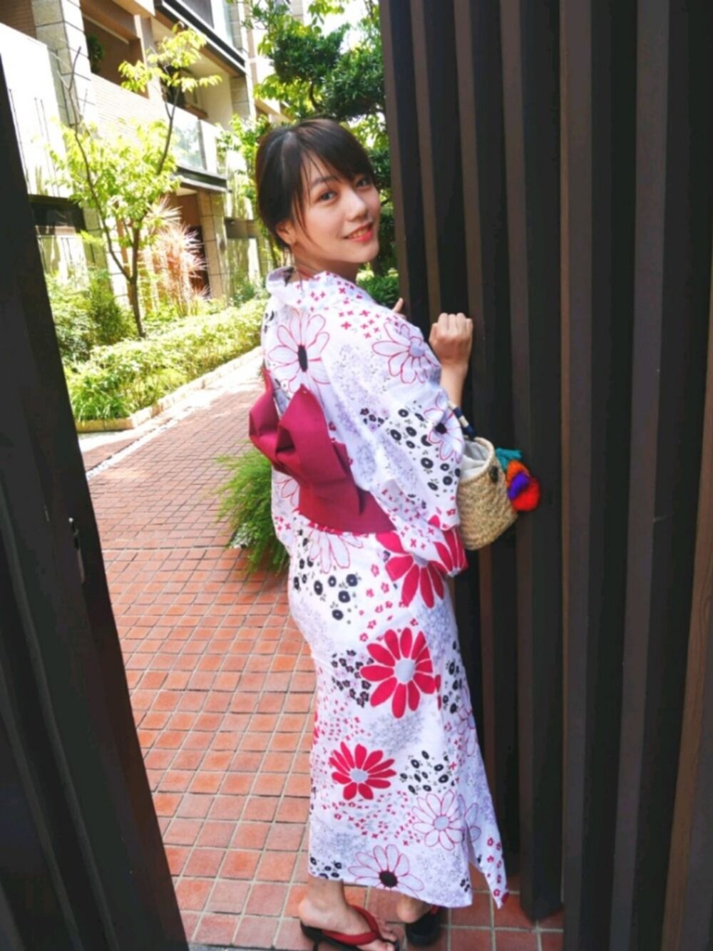 「浴衣、夏コーデ、夏、花柄」｜「archivesのアイテム（浴衣、ピンク系）」を使った、ルビーさん（レディース・158cm）の秋コーディネートの1枚目の写真