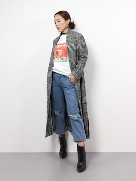「ブラック×ホワイト」｜「アイテム（その他アウター）」を使った、黒田デビーさん（レディース・165cm）の冬コーディネート