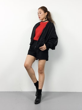 「Another Edition（アナザーエディション）のアイテム（MA-1）」を使った、黒田デビーさん（レディース・165cm）の冬コーディネート