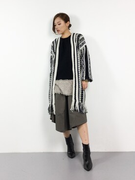 「TODAYFUL（トゥデイフル）のアイテム（その他アウター）」を使った、黒田デビーさん（レディース・165cm）の冬コーディネート
