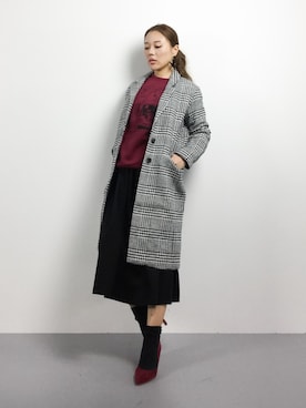 「179/WG（イチナナキュウダブルジー）のアイテム（チェスターコート）」を使った、黒田デビーさん（レディース・165cm）の冬コーディネート